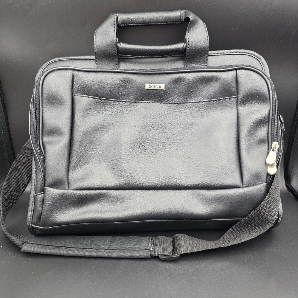 Solo Laptop Bag Briefcase Black Faux‎ Leather Padded Shoulder Strap adjustable